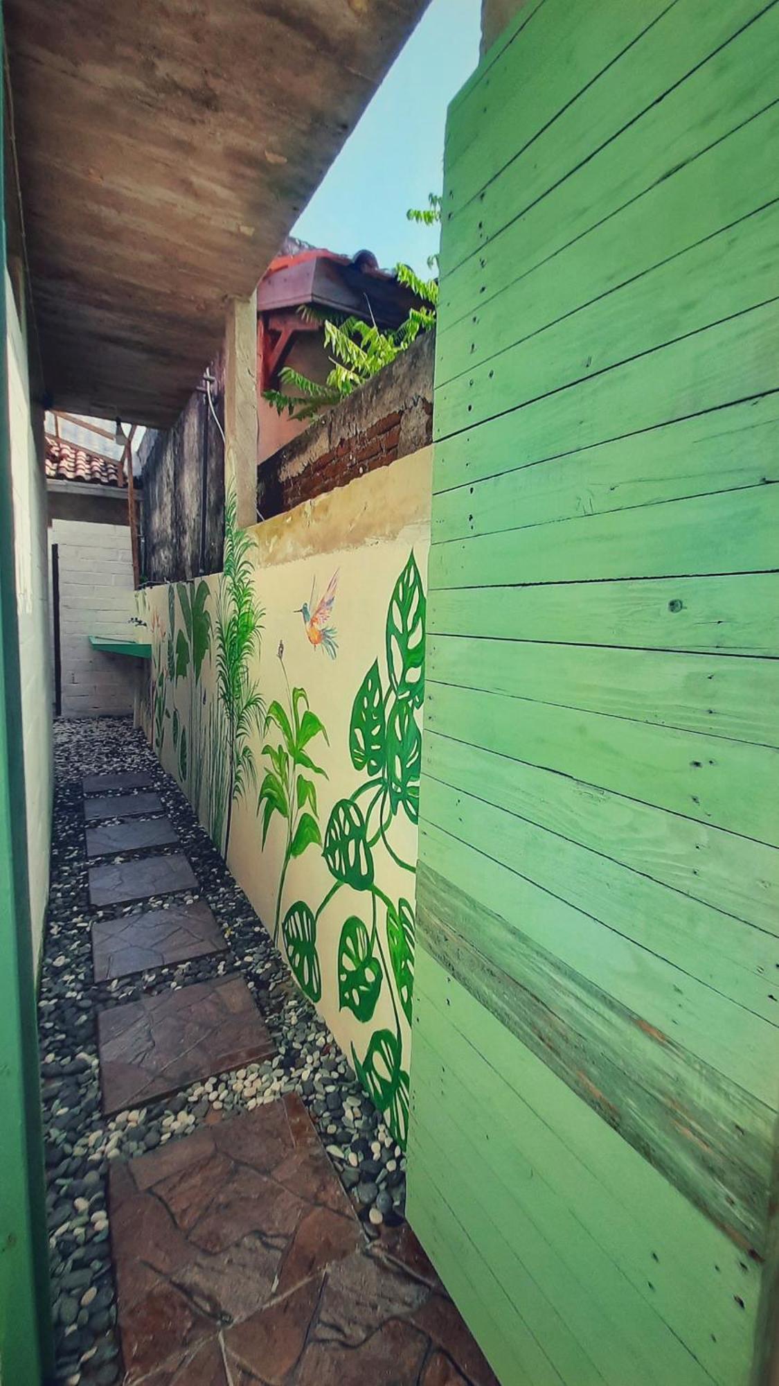 Indigo Motel Karimunjawa-Inseln Exterior foto
