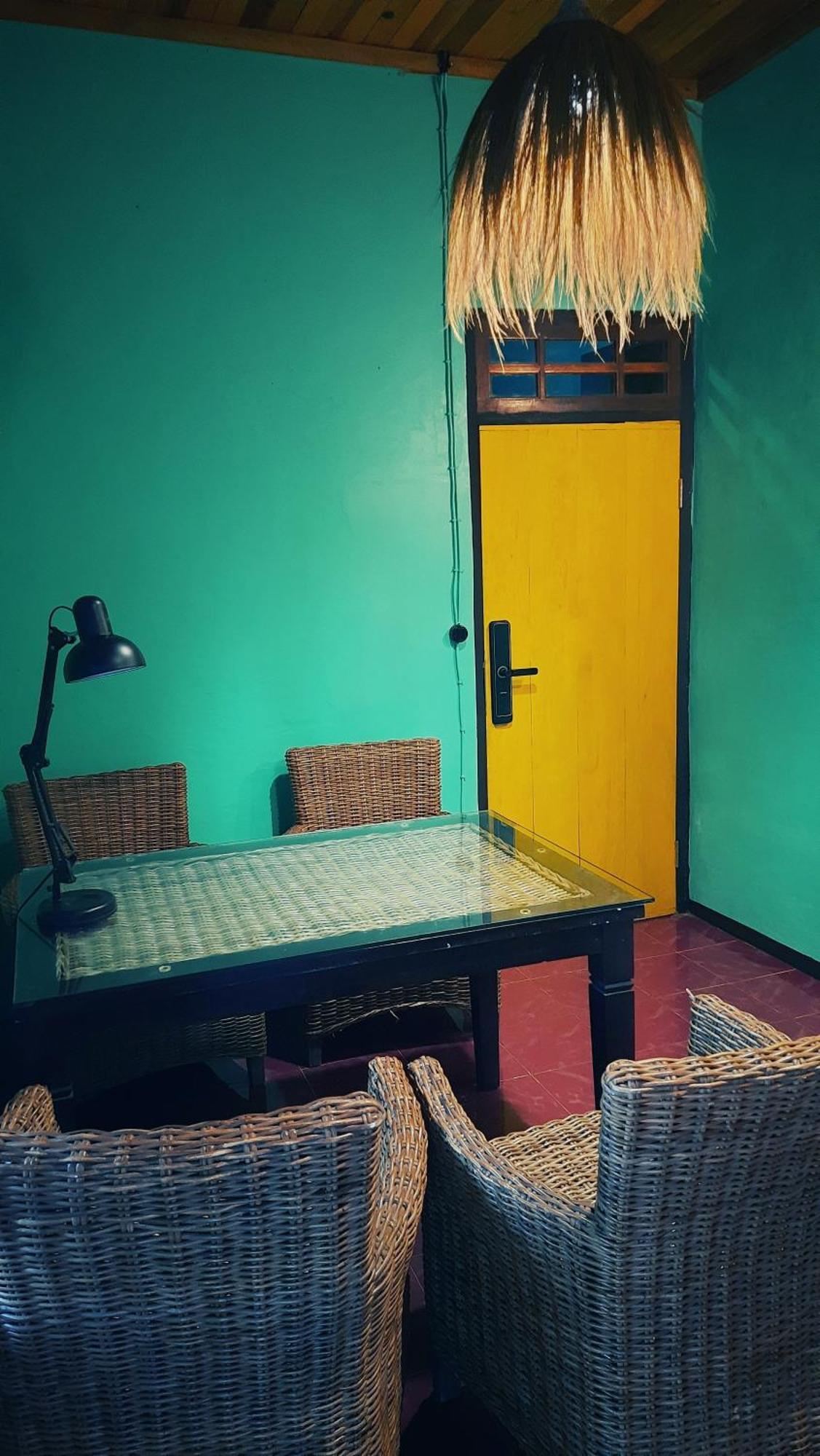 Indigo Motel Karimunjawa-Inseln Exterior foto